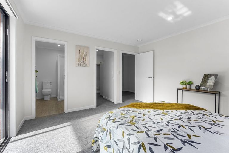 Photo of property in 18 Nukuroa Close, Waitara, 4320