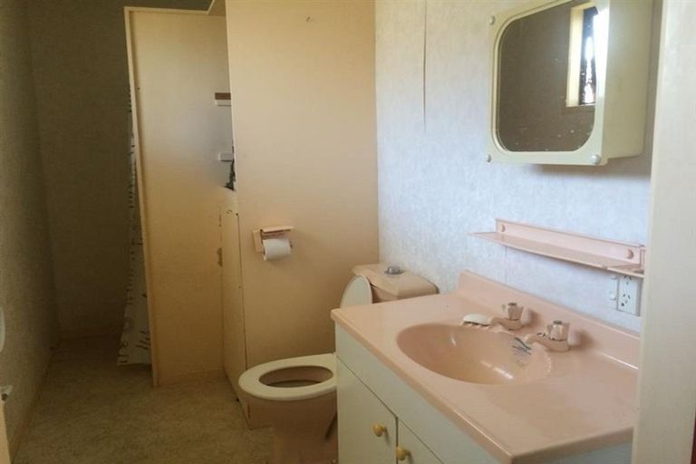 Photo of property in 12 Friesian Drive, Mangere, Auckland, 2022