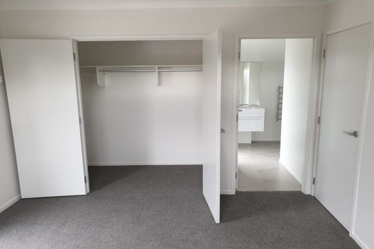 Photo of property in 22u4 Thomson Avenue, Dinsdale, Hamilton, 3204