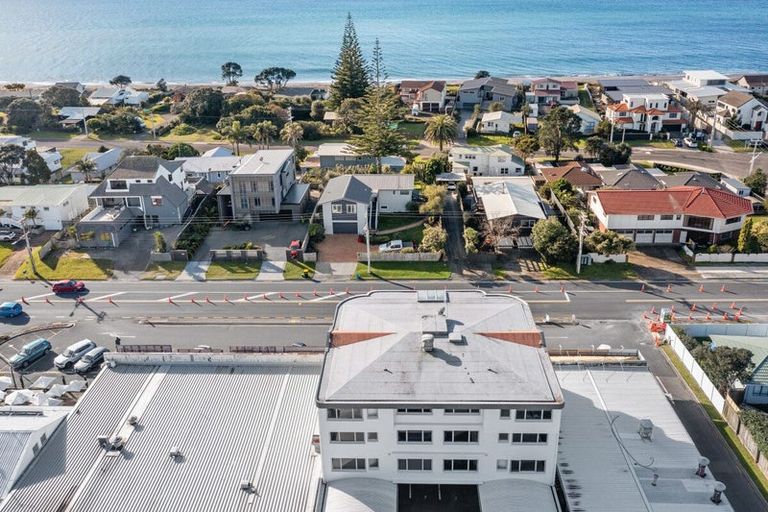 Photo of property in 6/1086 Papamoa Beach Road, Papamoa Beach, Papamoa, 3118