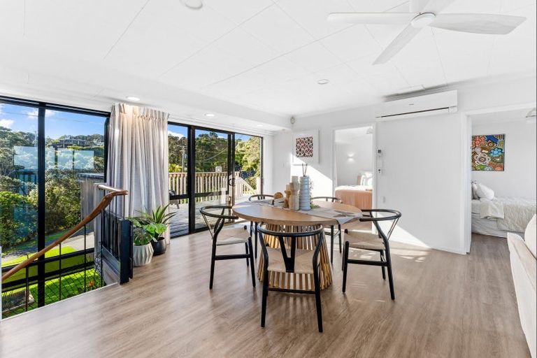 Photo of property in 61 Grand View Road, Leigh, 0985