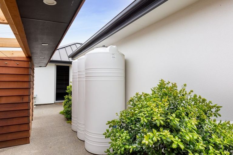 Photo of property in 37 Farthing Drive, Prebbleton, 7604