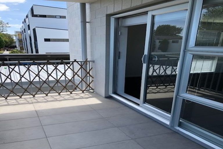 Photo of property in 315 Hereford Street, Christchurch Central, Christchurch, 8011