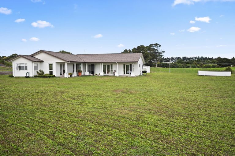 Photo of property in 3 Sands Road, Waiuku, 2681