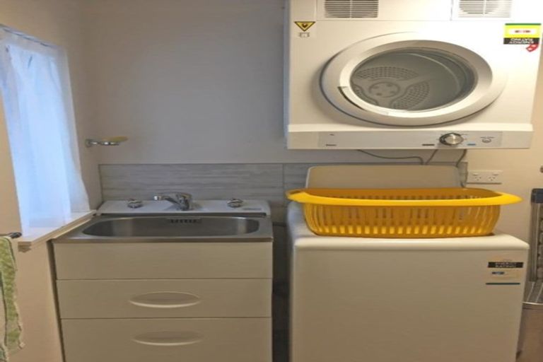 Photo of property in 53 Faulks Terrace, Wanaka, 9305