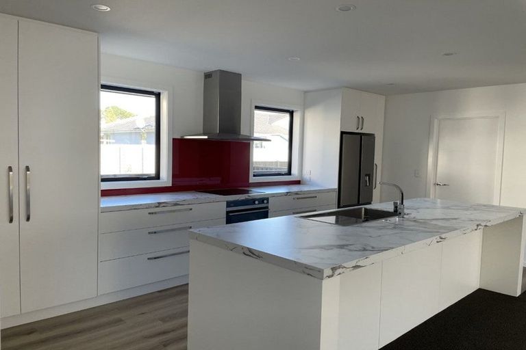 Photo of property in 215 Queens Drive, Windsor, Invercargill, 9810