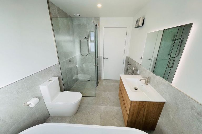 Photo of property in 4 Applewood Place, Wanaka, 9382