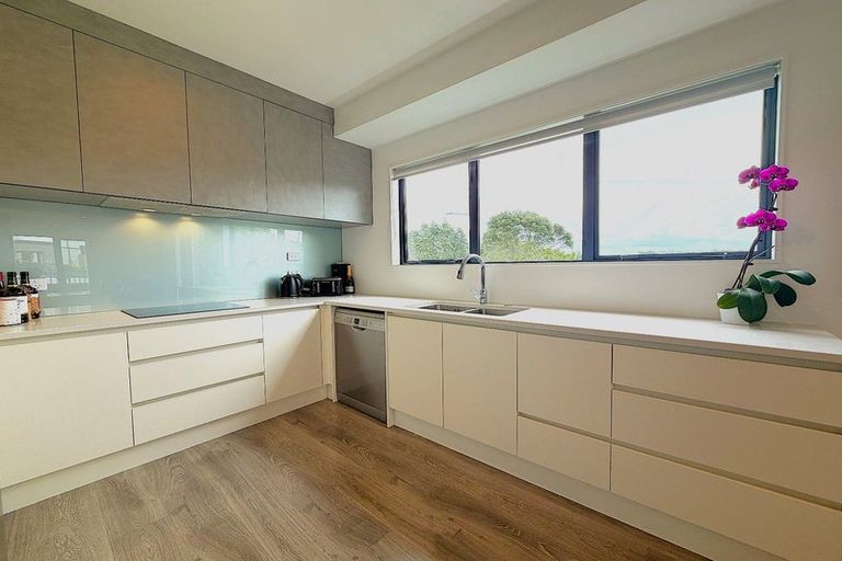 Photo of property in 34 Amherst Place, Albany, Auckland, 0632