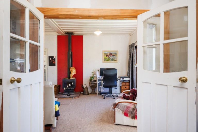Photo of property in 61 Pohangina Road, Ashhurst, Palmerston North, 4470