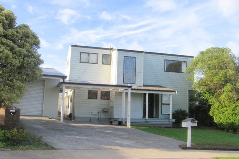 Photo of property in 102 Mercury Way, Whitby, Porirua, 5024
