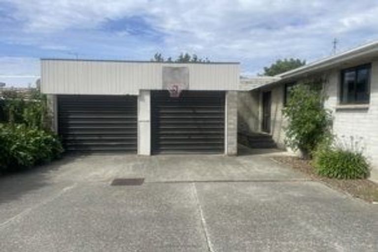 Photo of property in 13 Jenkin Street, Strathern, Invercargill, 9812