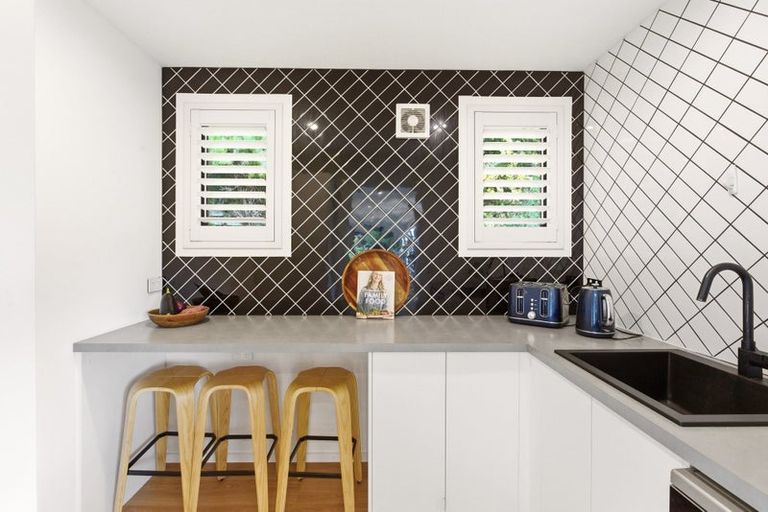 Photo of property in 5c Aspen Grove, Fernhill, Queenstown, 9300