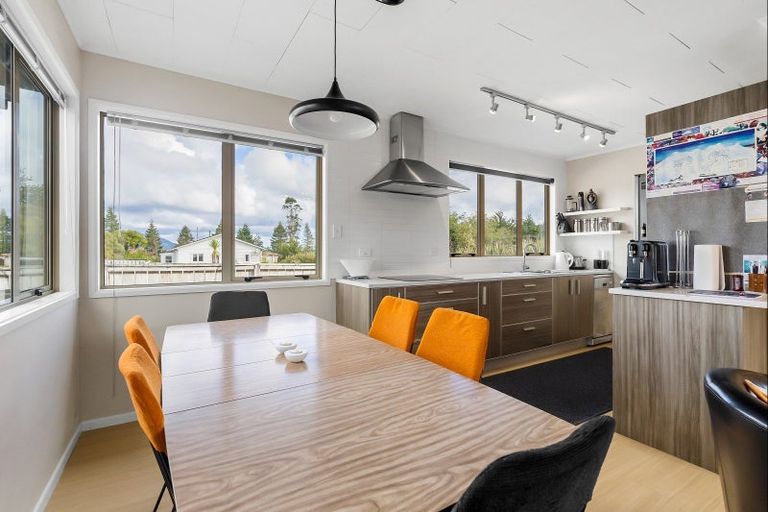 Photo of property in 11a Mackenzie Street, National Park, Owhango, 3989