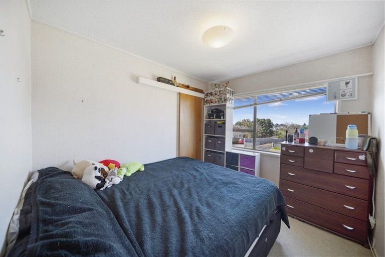 Photo of property in 2/9 Malte Brun Place, Papatoetoe, Auckland, 2025