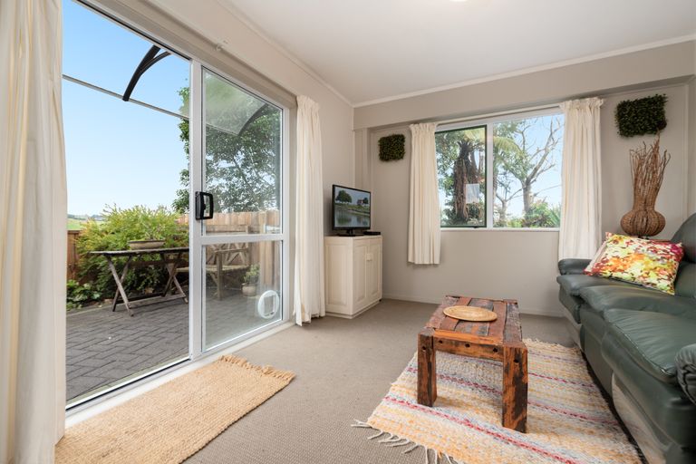 Photo of property in 71 Osprey Drive, Welcome Bay, Tauranga, 3112