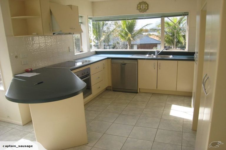 Photo of property in 59 Bushlands Park Drive, Albany, Auckland, 0632
