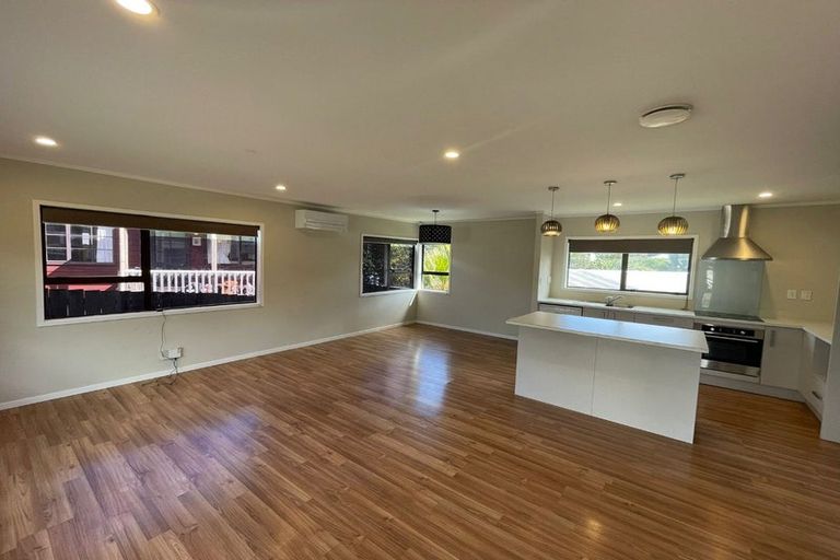 Photo of property in 1/34 Don Buck Road, Massey, Auckland, 0614