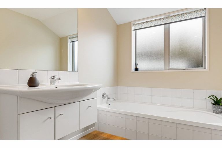 Photo of property in 12 Mistral Road, Northwood, Christchurch, 8051