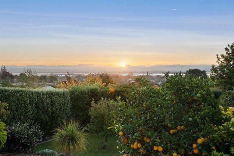 Photo of property in 122 The Ridgeway, Stoke, Nelson, 7011