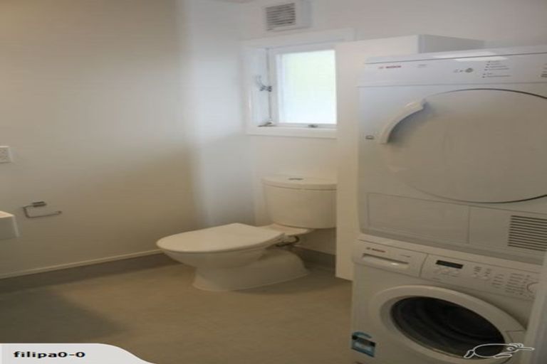 Photo of property in 1d/145 Ohiro Road, Brooklyn, Wellington, 6021