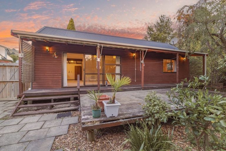 Photo of property in 32 Woodills Road, Akaroa, 7520
