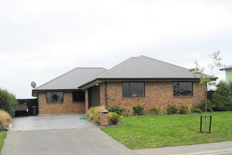 Photo of property in 18 Renoir Drive, Rolleston, 7614