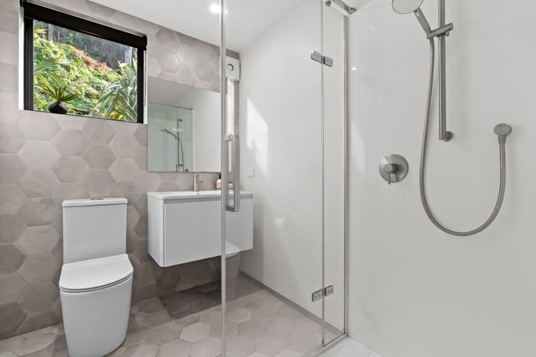 Photo of property in 49 Mount Pleasant Road, Aro Valley, Wellington, 6012