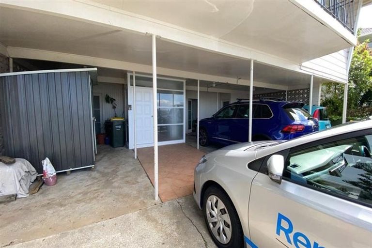 Photo of property in 3/104 Sylvan Avenue, Northcote, Auckland, 0627