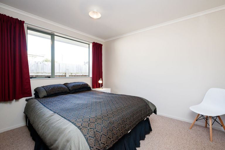 Photo of property in 2a Ronberg Street, Highbury, Palmerston North, 4412