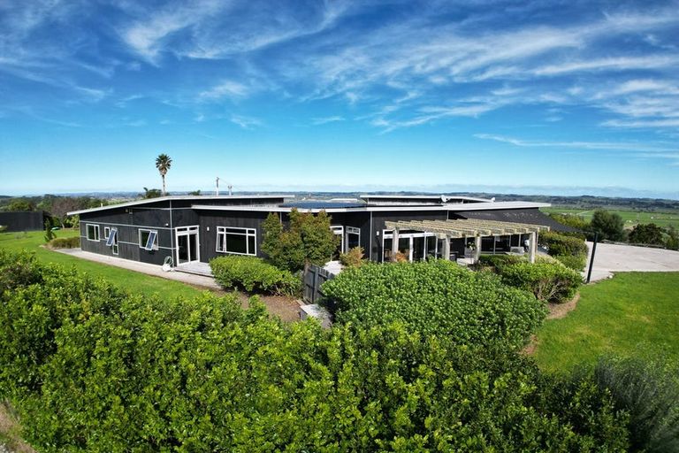 Photo of property in 141 Arapohue Road, Turiwiri, Dargaville, 0374