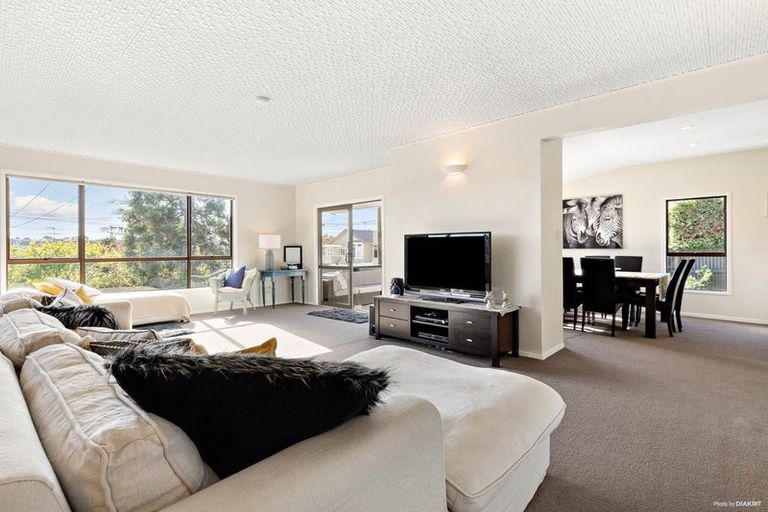 Photo of property in 14 Bannerman Road, Morningside, Auckland, 1022