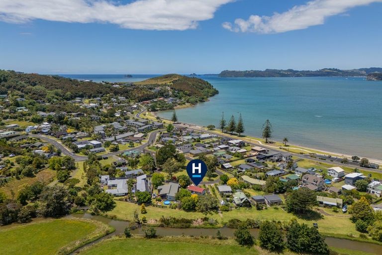Photo of property in 11 Parkland Place, Whitianga, 3510