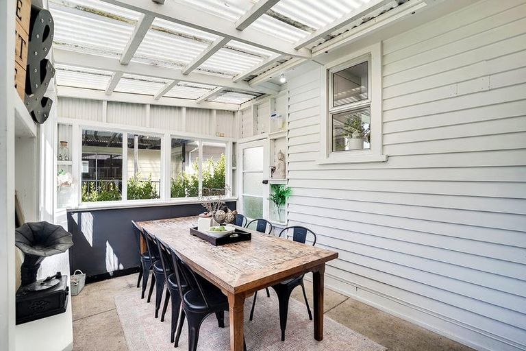 Photo of property in 1 Great South Road, Taupiri, 3721
