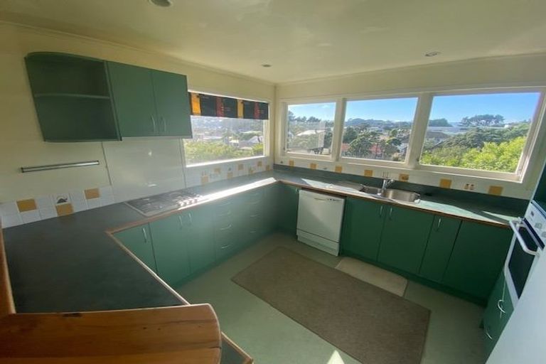 Photo of property in 8 Arapiko Street, Johnsonville, Wellington, 6037