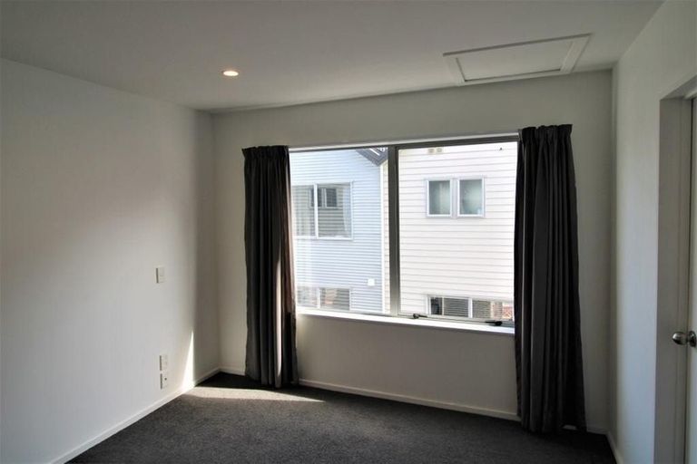 Photo of property in 2/443 Hereford Street, Linwood, Christchurch, 8011