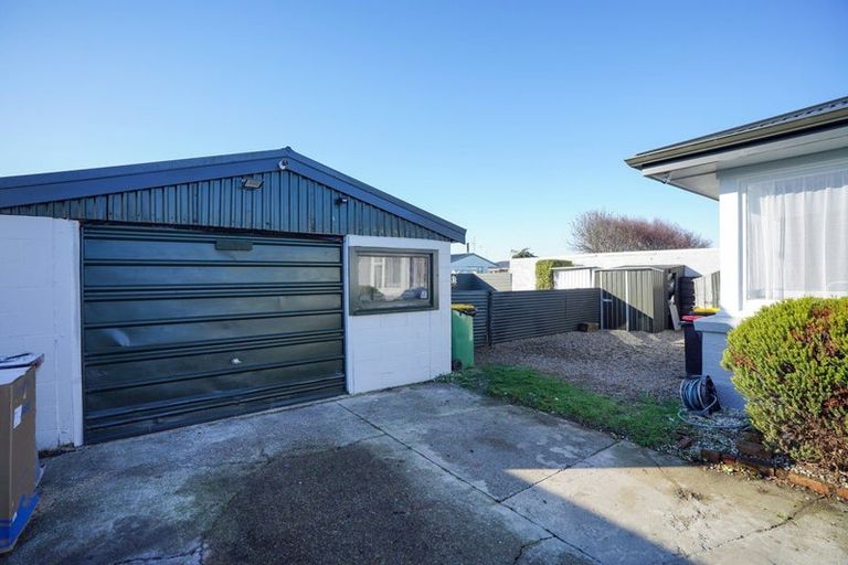 Photo of property in 230 Conyers Street, Strathern, Invercargill, 9812