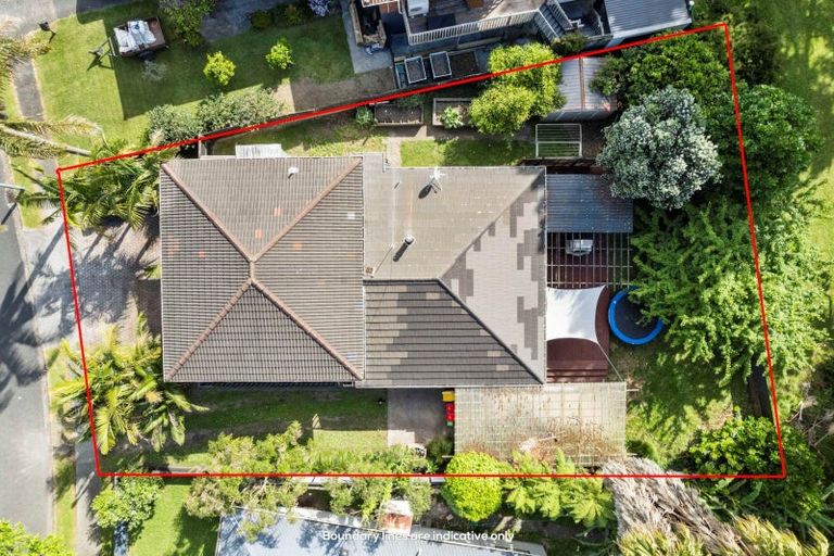 Photo of property in 17 Pinehurst Place, Wattle Downs, Auckland, 2103