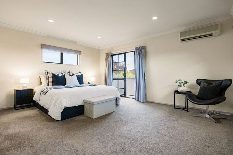 Photo of property in 2 Keswick Crescent, Huntington, Hamilton, 3210