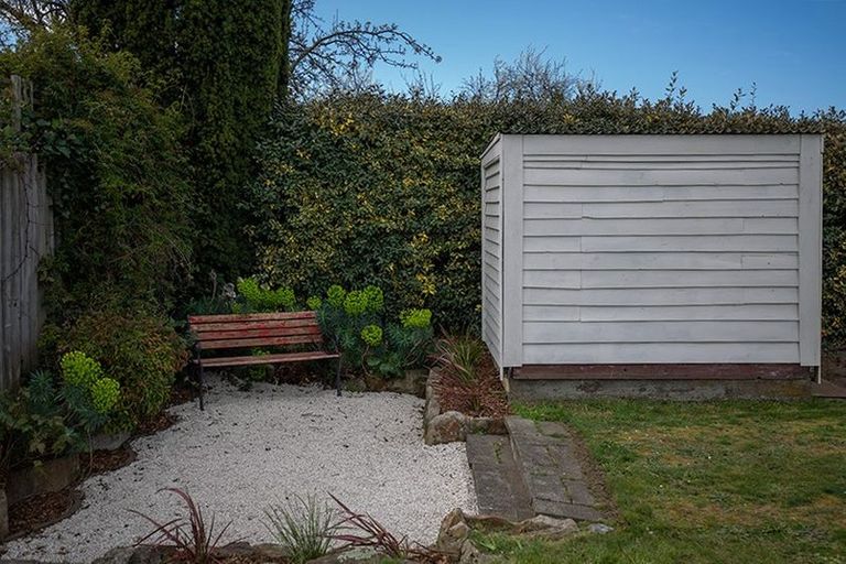 Photo of property in 27 Jollie Street, Linwood, Christchurch, 8062