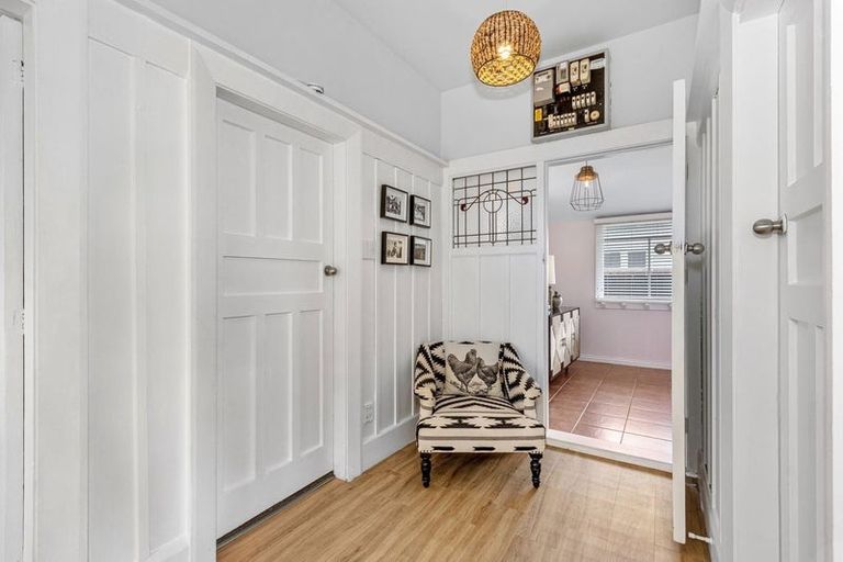 Photo of property in 22 Tower Street, Hornby, Christchurch, 8042