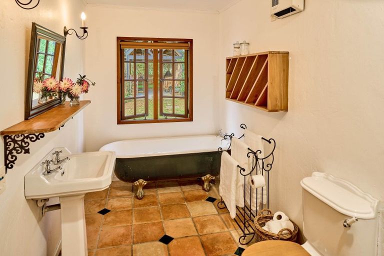 Photo of property in 117 Arcus Road, Te Horo, Otaki, 5582