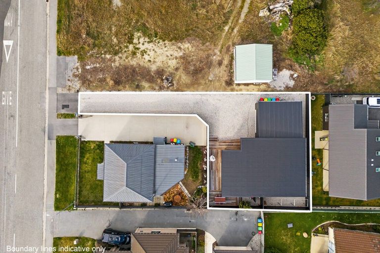 Photo of property in 8 Neplusultra Street, Cromwell, 9310