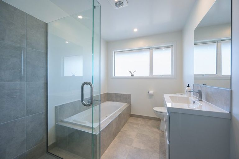 Photo of property in 24 Oakdale Grove, Richmond, 7020