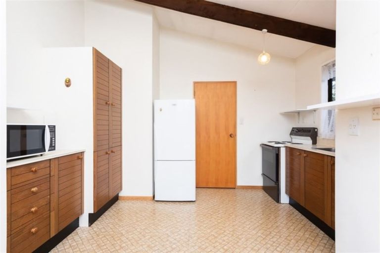 Photo of property in 92c/2 Englefield Road, Northwood, Christchurch, 8051