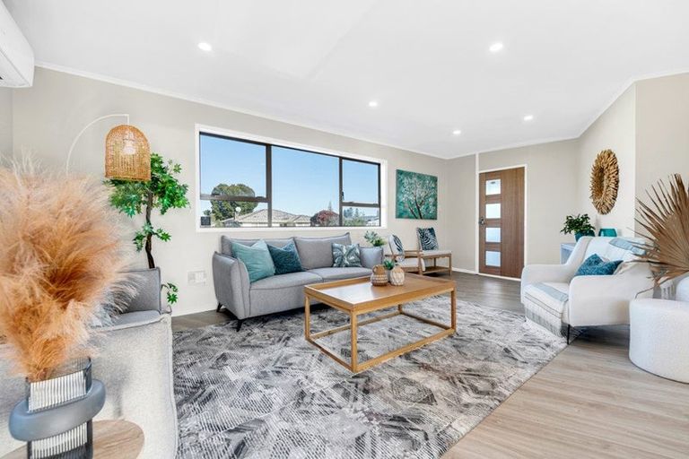 Photo of property in 4 Burlington Place, Manurewa, Auckland, 2102