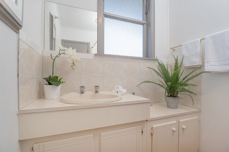 Photo of property in 80a Catherine Crescent, Whitianga, 3510