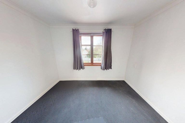 Photo of property in 539-541 Featherston Street, Roslyn, Palmerston North, 4414