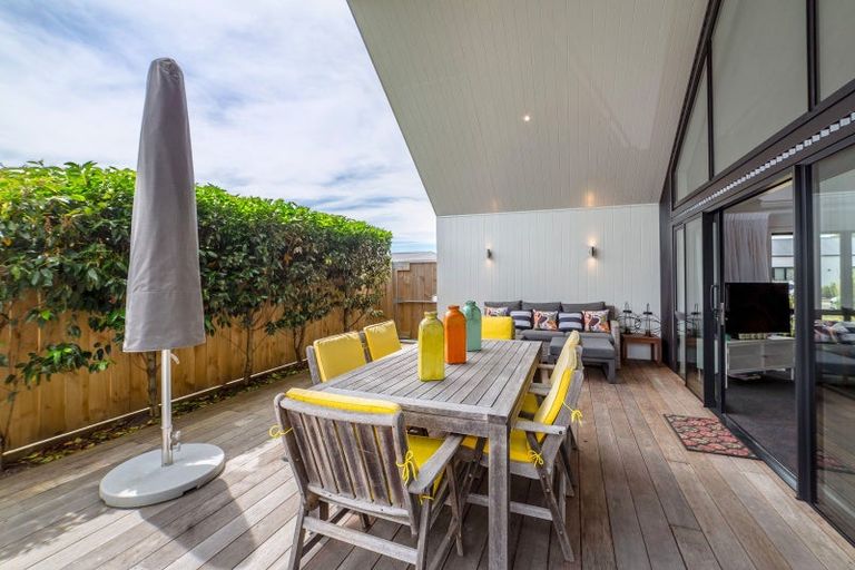 Photo of property in 7 Farley Avenue, Greytown, 5712