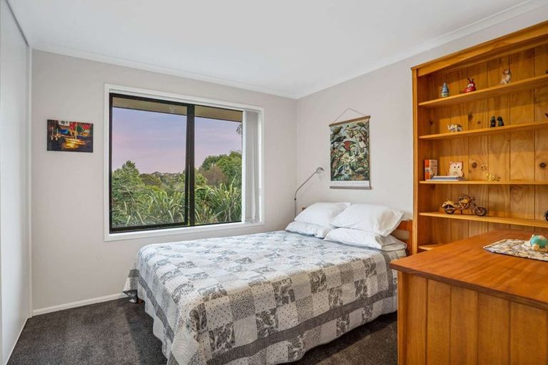 Photo of property in 51a Hibiscus Coast Highway, Silverdale, 0932
