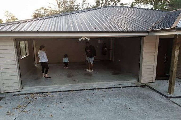 Photo of property in 20a Malmo Place, Massey, Auckland, 0614